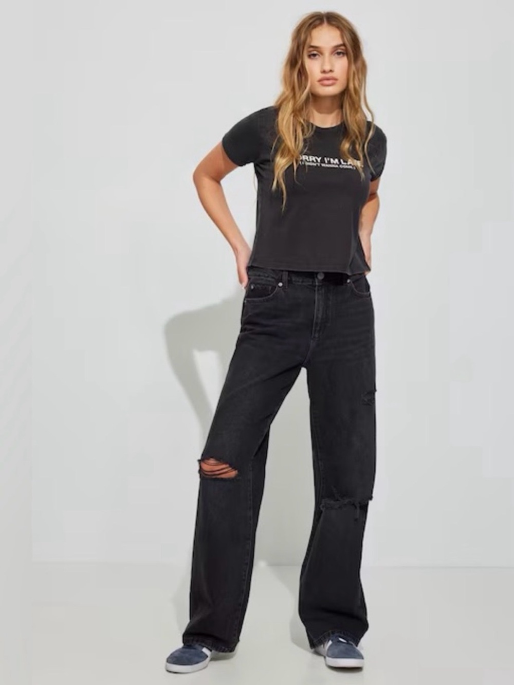 Garage Distressed Wide-Leg Jeans - Brown